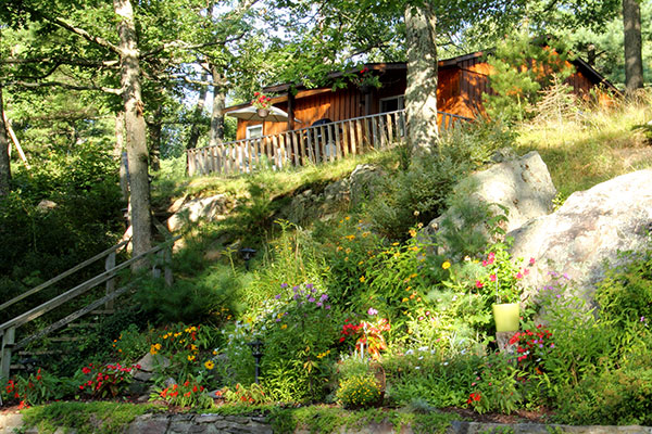 Hilltop Cottage at Blue Mountain Lodge in the Kawarthas